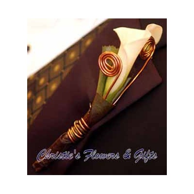 Modern Calla Lily Boutonniere