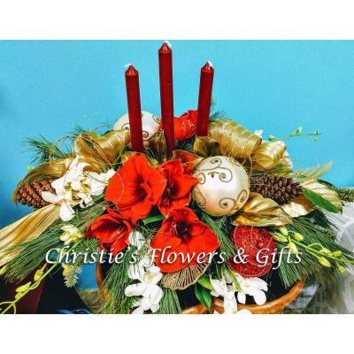 Christmas Amaryllis Centerpiece